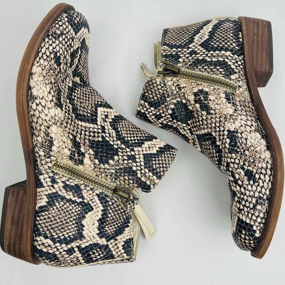 Gianni Bini Women Cream Black Snakeskin Leather Ankle Boots Heel Zip Size 7.5M - Picture 9 of 11